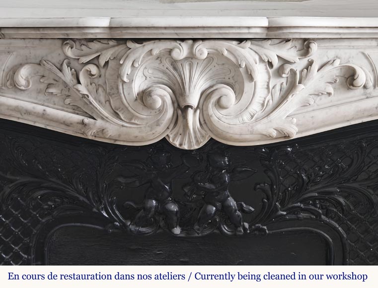 Grande cheminée de style Louis XV en marbre de Carrare Grande cheminée de style Louis XV en marbre de Carrare-1