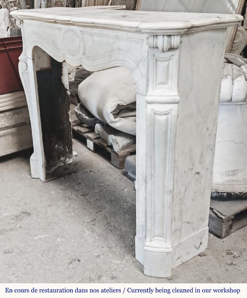 Cheminée de style Louis XV modèle Pompadour, en marbre demi statutaire-5