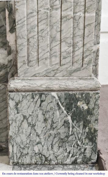 Cheminée de style Louis XVI en marbre Campan vert-6