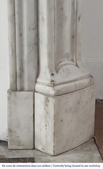 Cheminée de style Louis XV modèle Pompadour, en marbre de Carrare-7