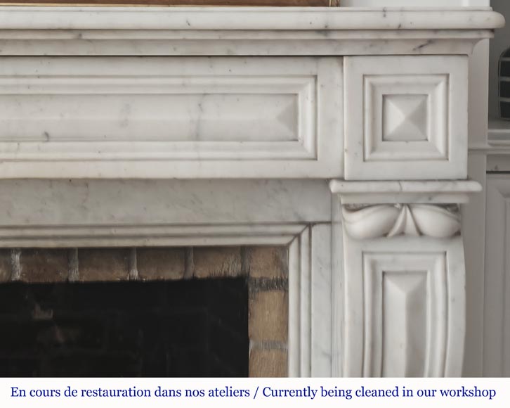 Cheminée modèle dit à 