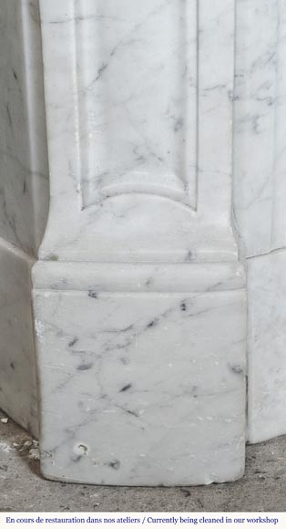 Cheminée de style Louis XV modèle Pompadour, en marbre de Carrare-4