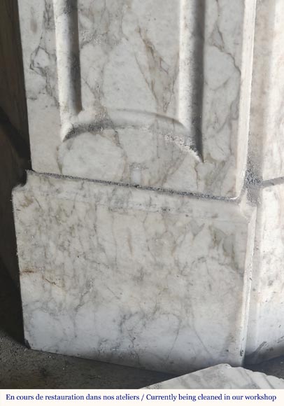 Cheminée de style Louis XV modèle Pompadour, en brèche Médicis grise-4