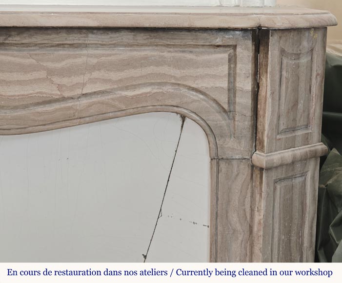 Cheminée de style Louis XV modèle Pompadour, en marbre Lunel-5