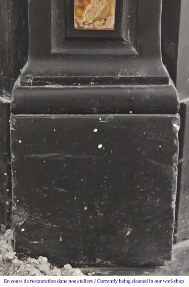 Cheminée de style Napoléon III en marbre noir fin et onyx-5