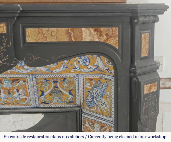 Cheminée de style Napoléon III en marbre noir fin et onyx-7