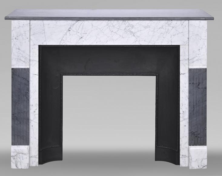 Cheminée de style Art Déco bicolore en marbre de Carrare et Turquin foncé-0