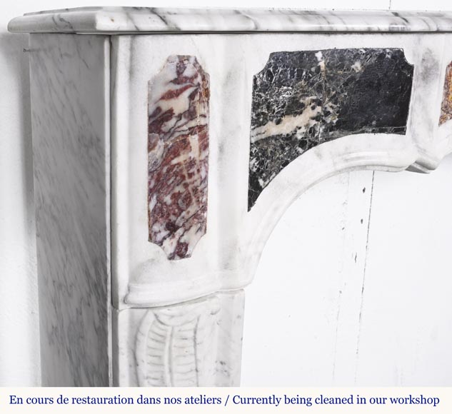 Cheminée de type provençale en marbre de Carrare veiné et en marbre de couleur Cheminée de type provençale en marbre de Carrare veiné et en marbre de couleur-4