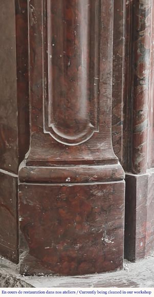 Cheminée galbée de style Louis XV modèle Pompadour, en marbre griotte Cheminée galbée de style Louis XV modèle Pompadour, en marbre griotte-5