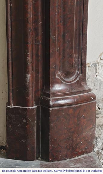 Cheminée galbée de style Louis XV modèle Pompadour, en marbre griotte Cheminée galbée de style Louis XV modèle Pompadour, en marbre griotte-8