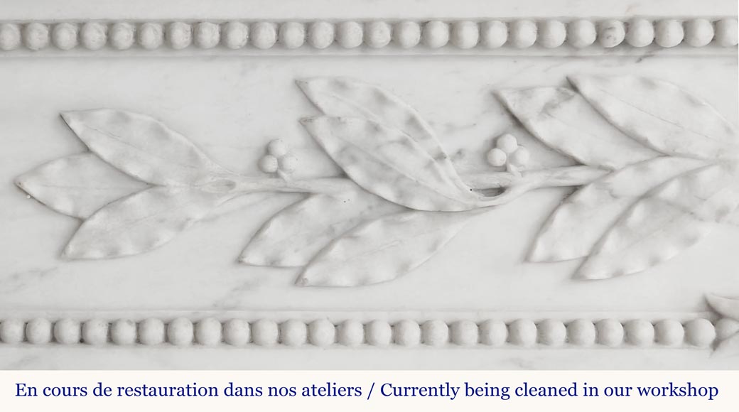 Cheminée galbée de style Louis XVI à décor de perlé, en marbre demi statuaire-3