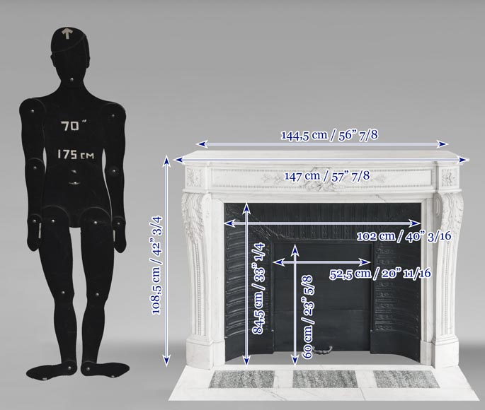 Cheminée galbée de style Louis XVI à décor de perlé, en marbre demi statuaire-14