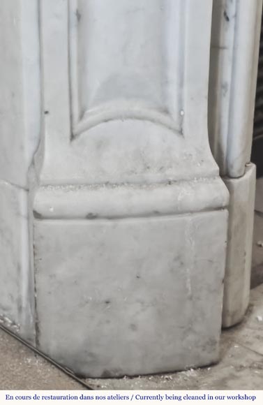 Cheminée de style Louis XV en marbre de Carrare-4