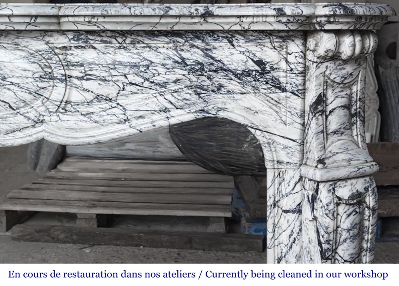 Cheminée de style Louis XV modèle Pompadour en marbre bleu fleuri-6