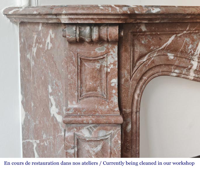 Cheminée de style Louis XV modèle Pompadour en marbre Rouge du Nord-3