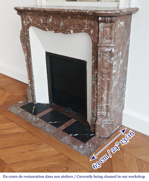 Cheminée de style Louis XV modèle Pompadour, en marbre Rouge du Nord-5