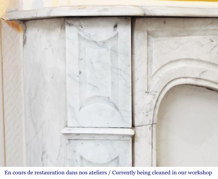 Cheminée de style Louis XV modèle Pompadour, en marbre de Carrare-3