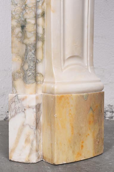 Cheminée de style Louis XV à trois coquilles en brèche de Médou Cheminée de style Louis XV à trois coquilles en brèche de Médou-8