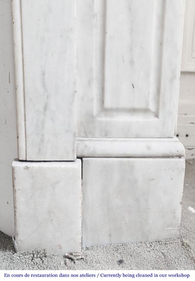 Cheminée de style Louis XV modèle Pompadour, droite, en marbre de Carrare-7