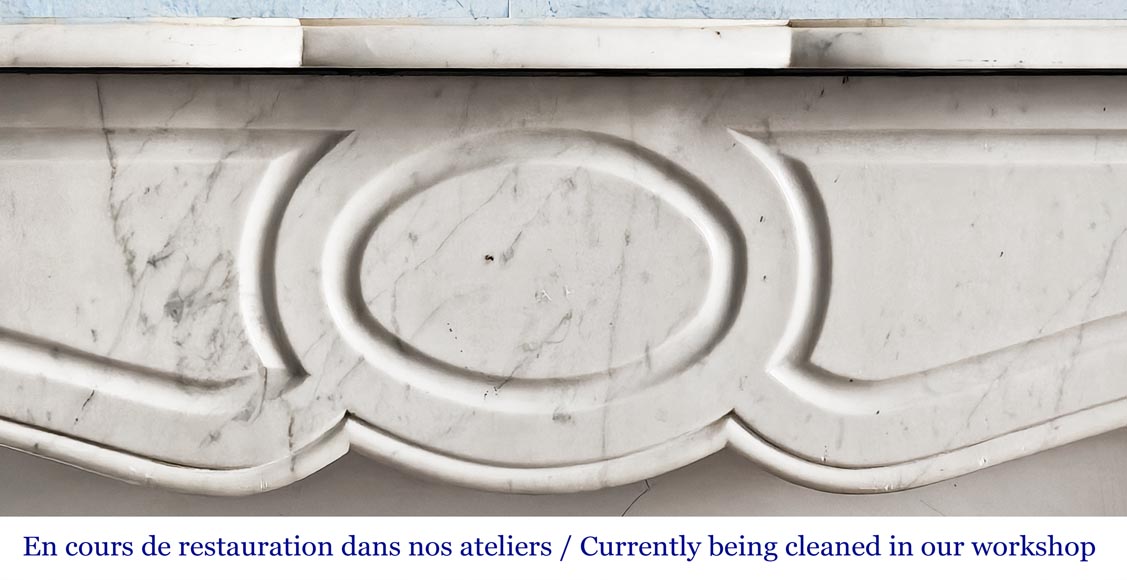 Cheminée de style Louis XV modèle Pompadour en marbre de Carrare-1