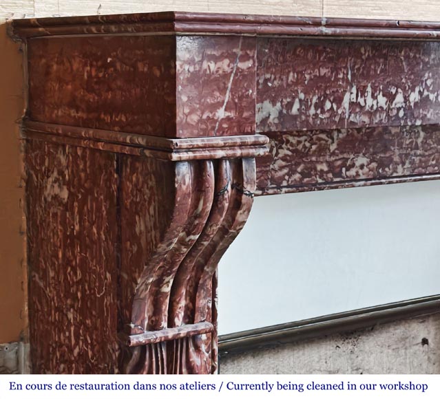 Cheminée de style Napoléon III type modillon en marbre Campan rouge Cheminée de style Napoléon III type modillon en marbre Campan rouge-3