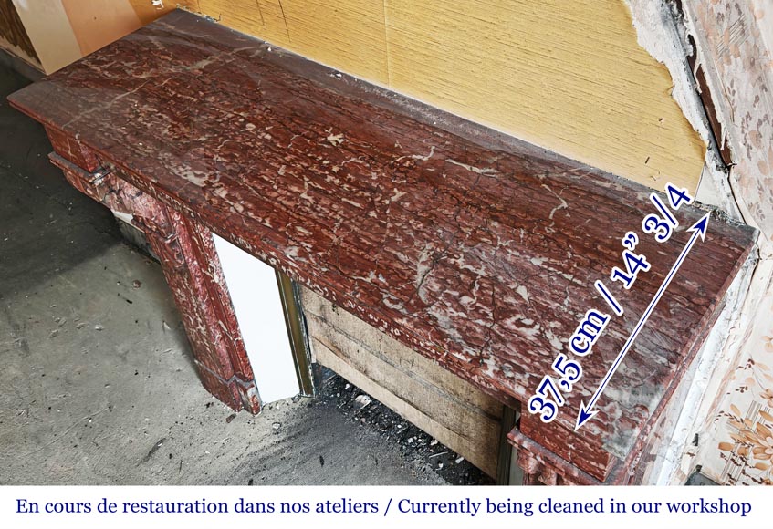 Cheminée de style Napoléon III type modillon en marbre Campan rouge Cheminée de style Napoléon III type modillon en marbre Campan rouge-8