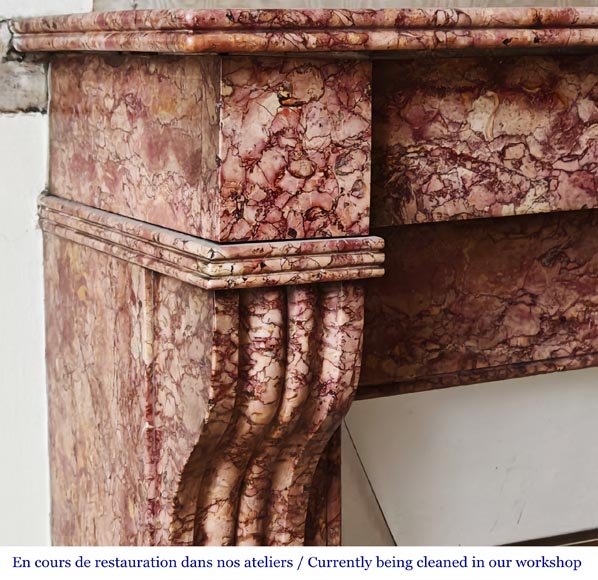 Cheminée de style Napoléon III modèle modillon en marbre Brocatelle Cheminée de style Napoléon III modèle modillon en marbre Brocatelle-3