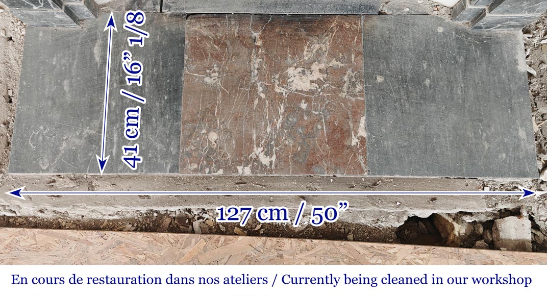 Cheminée d'époque Restauration en marbre bleu Turquin-8