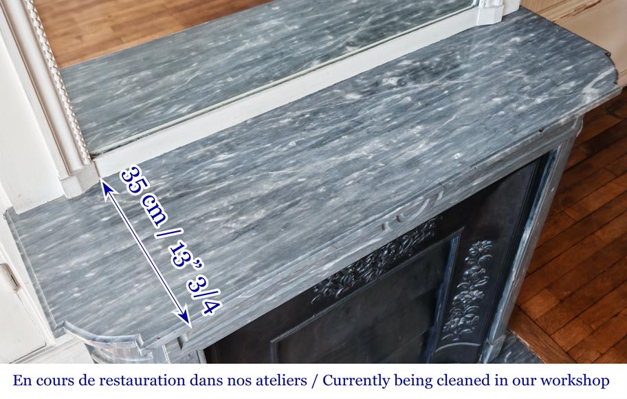 Cheminée de style Louis XVI aux coins arrondis, en marbre bleu turquin-11