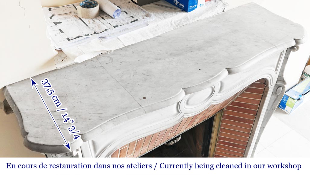 Cheminée de style Louis XV modèle Pompadour, en marbre de Carrare Cheminée de style Louis XV modèle Pompadour, en marbre de Carrare-8