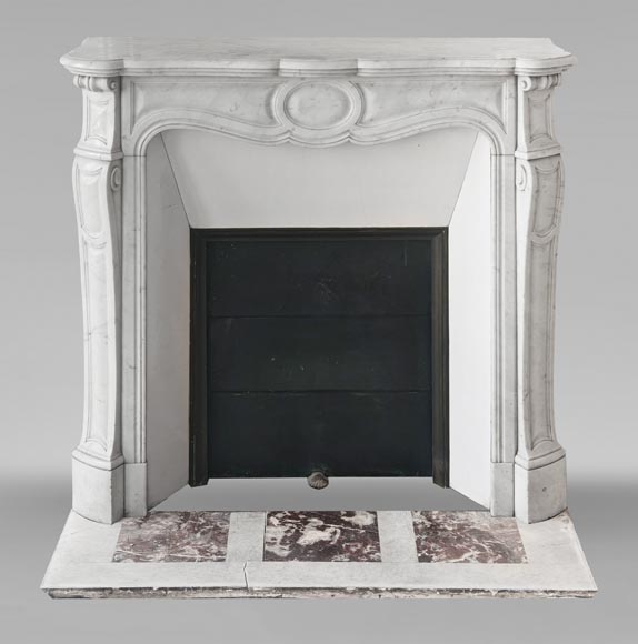 Cheminée de style Louis XV modèle Pompadour en marbre de Carrare Cheminée de style Louis XV modèle Pompadour en marbre de Carrare-0