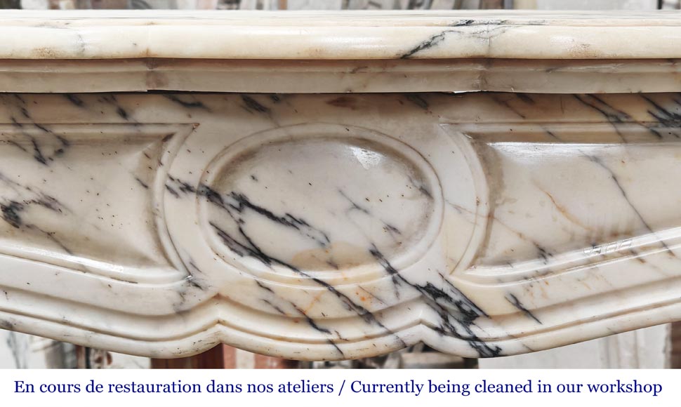 Cheminée de style Louis XV modèle Pompadour en marbre Paonazzo Cheminée de style Louis XV modèle Pompadour en marbre Paonazzo-1