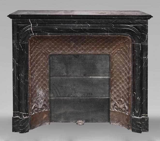 Cheminée de style Louis XIV en marbre noir Marquina Cheminée de style Louis XIV en marbre noir Marquina-0