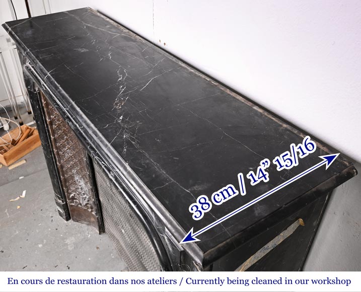Cheminée de style Louis XIV en marbre noir Marquina Cheminée de style Louis XIV en marbre noir Marquina-10