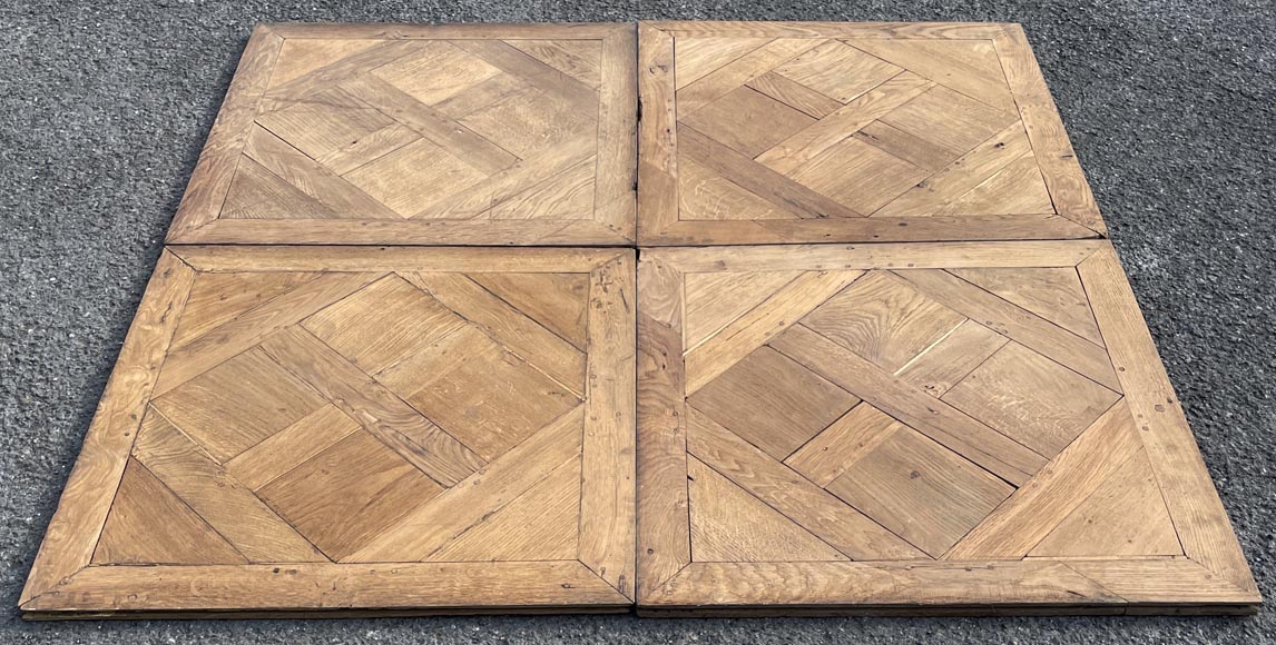 8 PANNEAUX DE PARQUET EN CHANTILLY-2