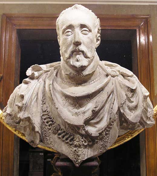 Quatre bustes de Rois de France, ancienne collection de Beistegui-1