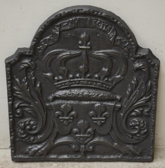 Plaque de cheminée aux armes de France-0