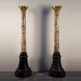 Paire de colonnes anciennes de style Louis XVI en Brèche Violette et bois sculpté et doré